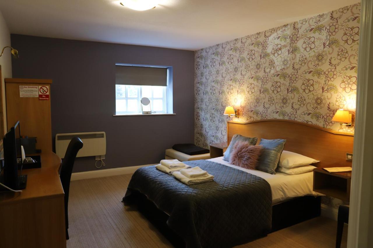 The Red Lion & Cellar Room, Betchworth Room photo
